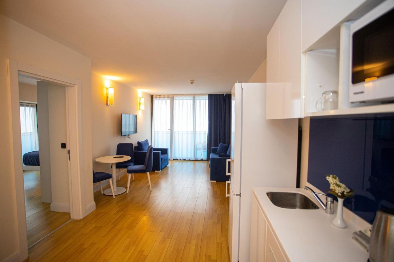 Suites Orbi City Aparthotel Батуми Экстерьер фото