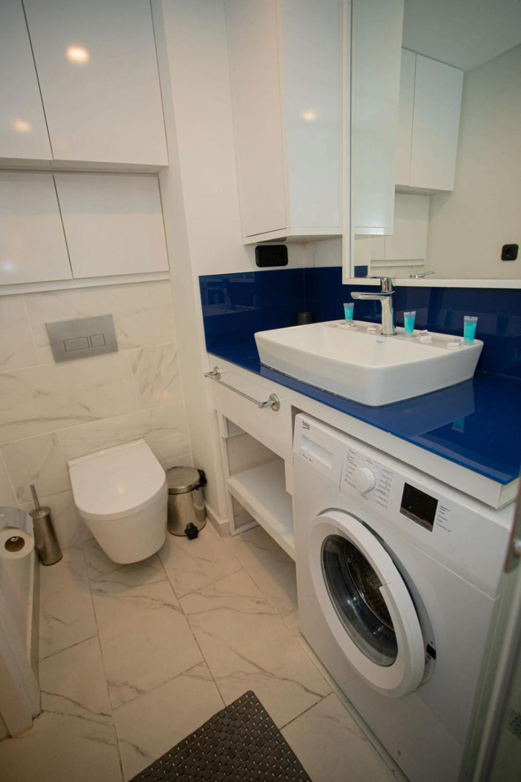 Suites Orbi City Aparthotel Батуми Экстерьер фото